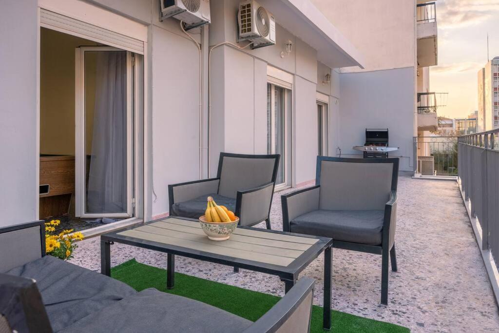 Billiard Home Kalamata Esterno foto